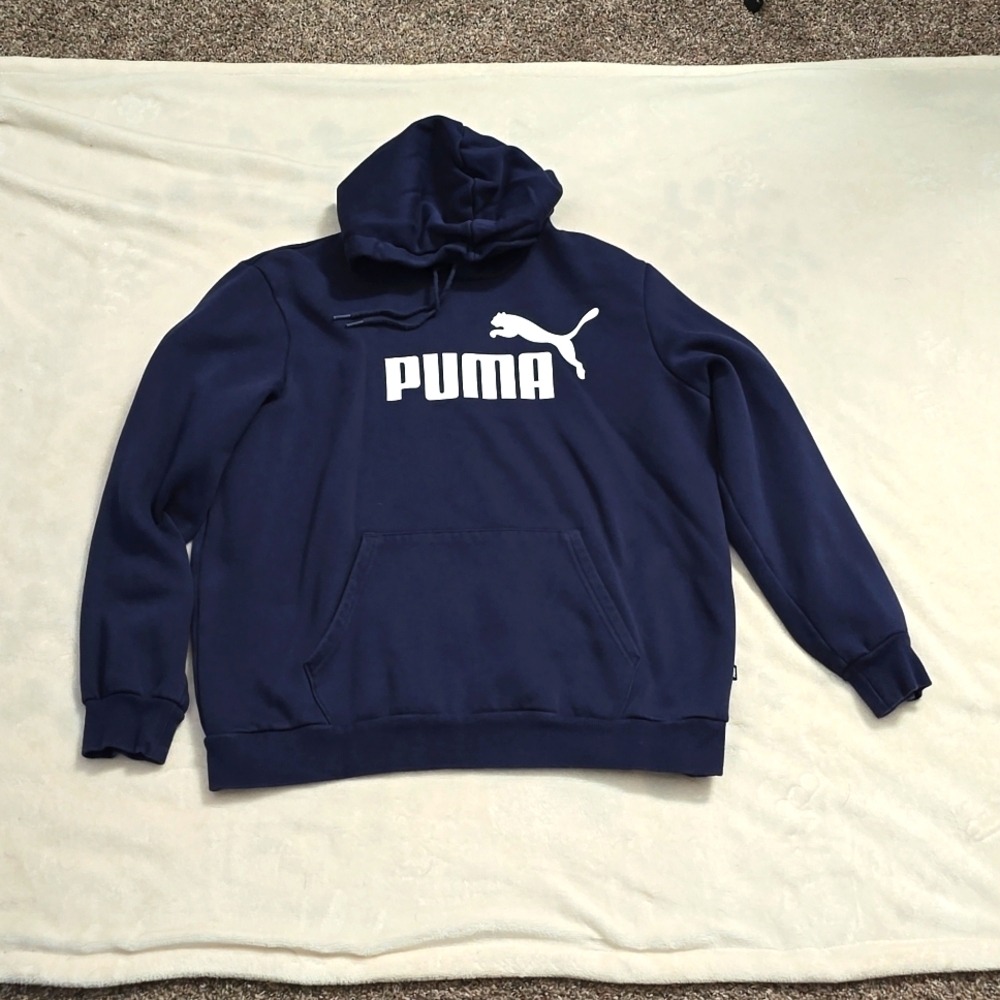 Puma navy blue sweatshirt
